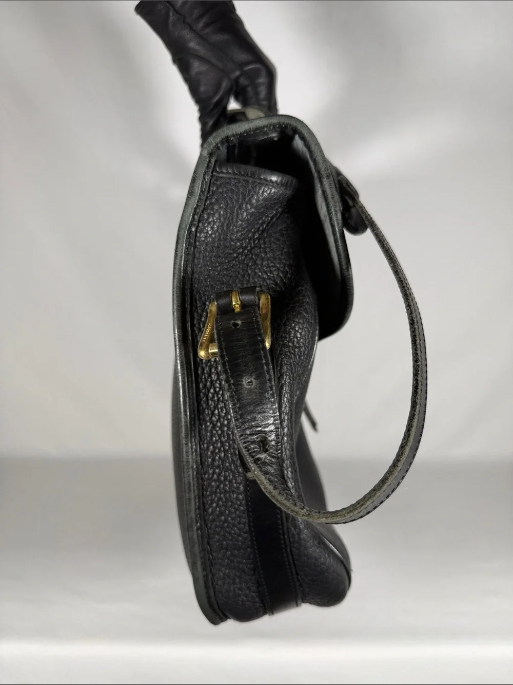Dooney & Bourke top handle